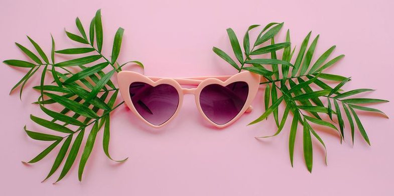 According to the horoscope sign, how will love be in the summer?