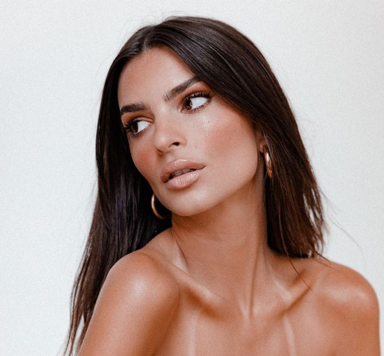 Emily Ratajkowski rrëfen se si është jeta e saj pas divorcit