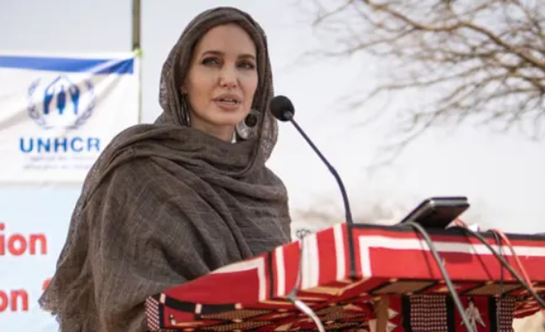 Angelina Jolie largohet nga roli i ambasadores së OKB-së për