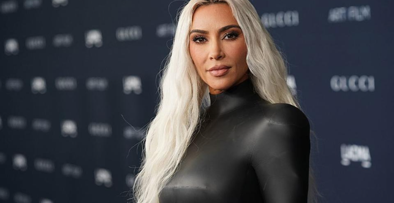 Pse Kim Kardashian ka një kod veshjeje për punonjësit dhe cili