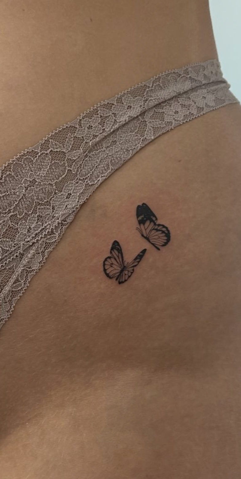 Fanse e tatuazheve minimaliste? Ja disa ide që do të të