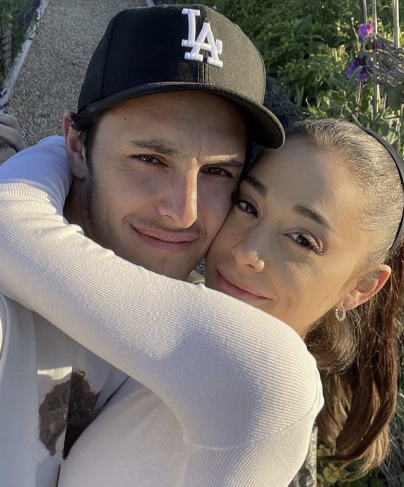 Ariana Grande dhe Dalton Gomez i kanë dhënë fund martesës