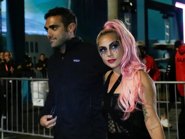 Kush është partneri i Lady Gaga-s? Disa detaje për çiftin