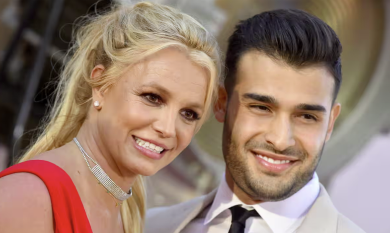 Britney Spears flet për lidhjen me ish-bashkëshortin, Sam Asghari