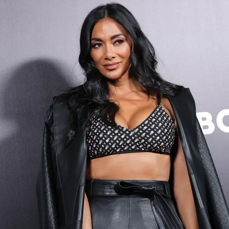 Nicole Scherzinger bëri ndryshimin e papritur të flokëve dhe ju