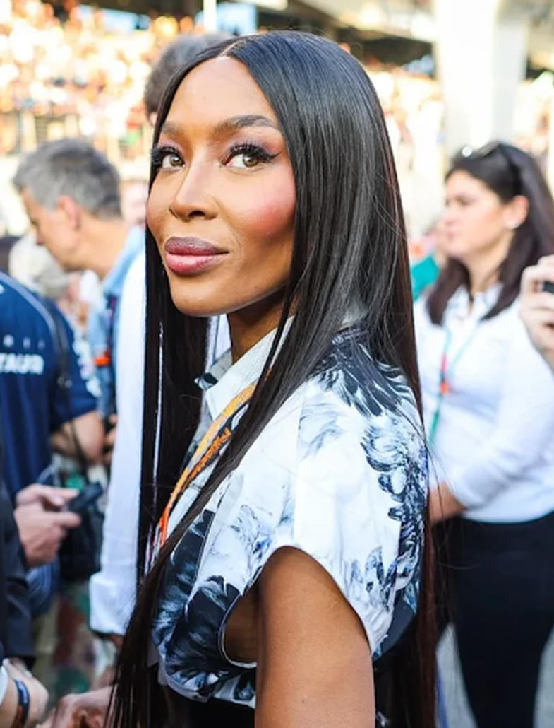 Naomi Campbell është fejuar?