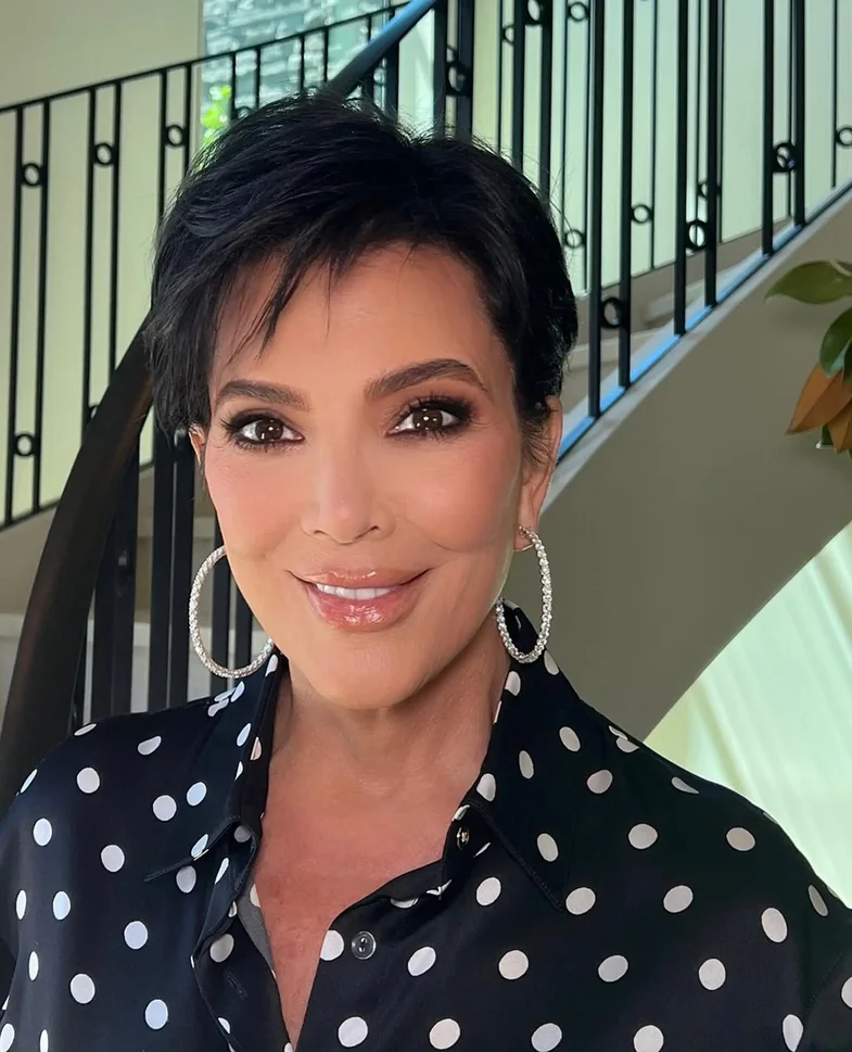 Pse njerëzit po ironizojnë Kris Jenner?