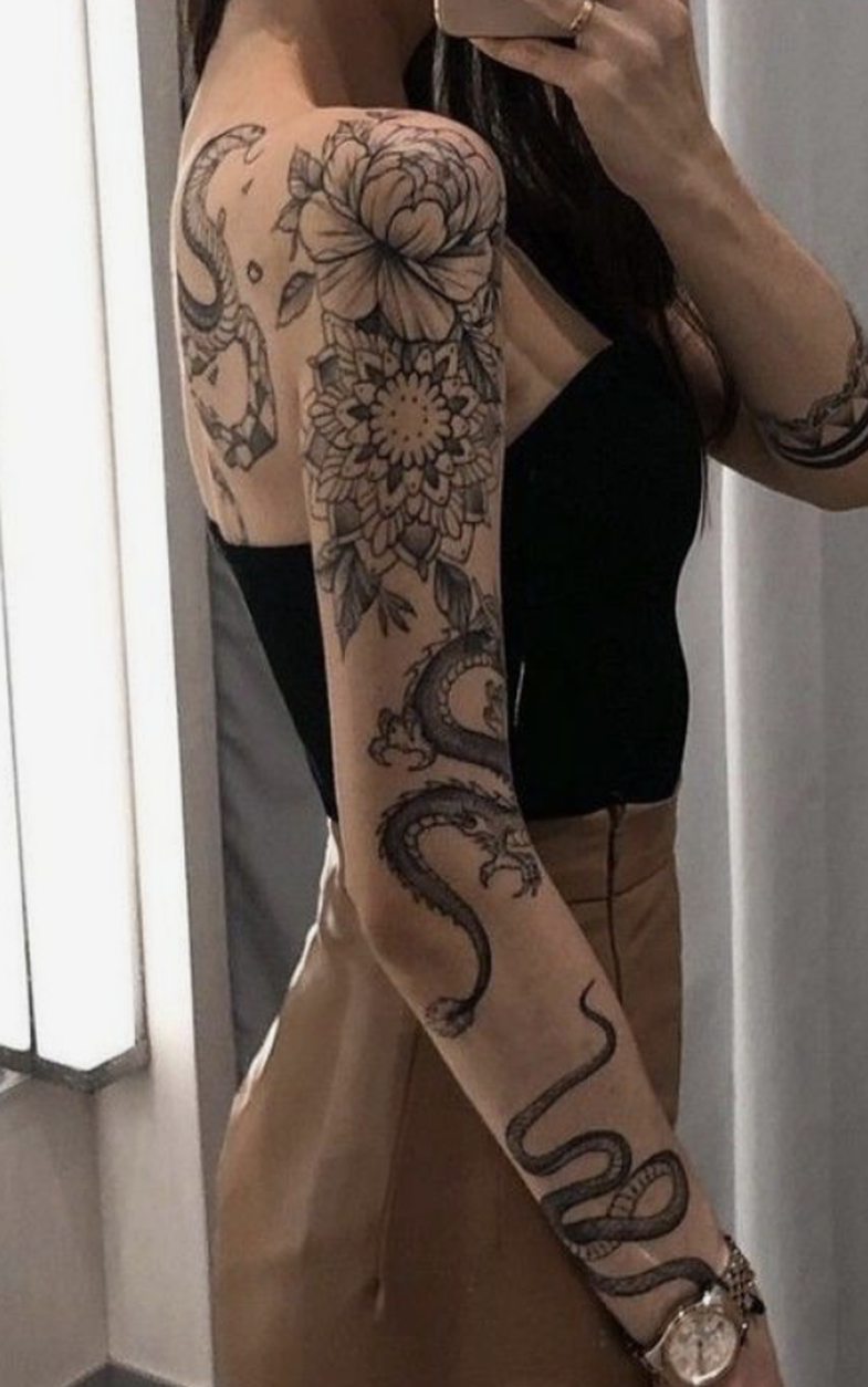 Nisur nga Megan Fox, ja disa ide për një tatuazh të madh në