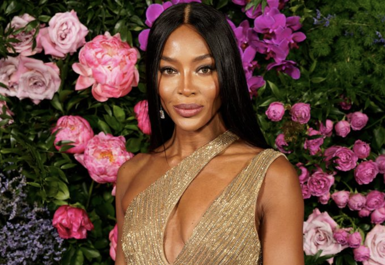 Naomi Campbell flet për mëmësinë në mënyrën