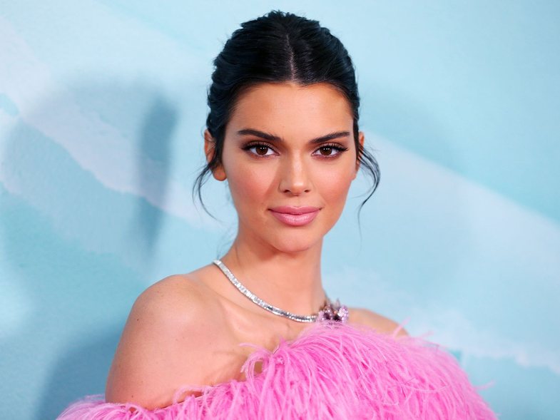 Kendall Jenner bën ndryshimin e papritur dhe duket kaq ndryshe!