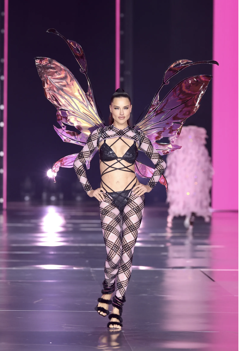 Brenda sfilatës së shumëpritur të Victoria’s Secret