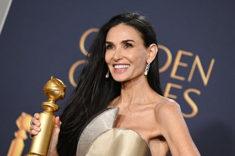 Demi Moore flirton me ish-të dashurin e Rita Orës? Momenti mes tyre