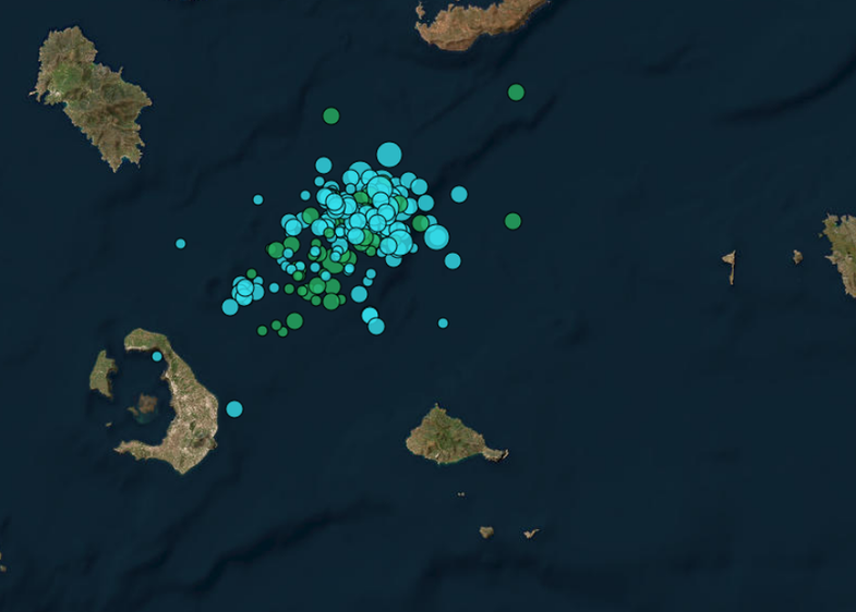 Santorini në alarm! Më shumë se 200 tërmete: Njerëzit