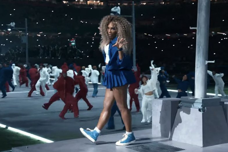 The internet is obsessed with the fact that Kendrick Lamar invited two of