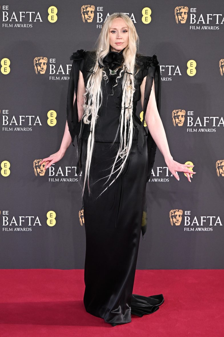 Tapeti i kuq i BAFTA Awards 2025: Si u veshën yjet