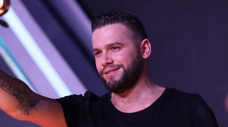 Flori Mumajesi has new songs ready *.*