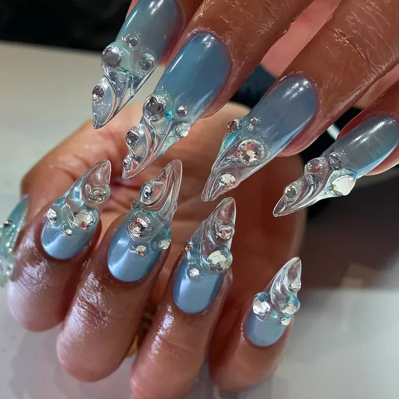 #piscesvibes: Some nail ideas according to your zodiac sign