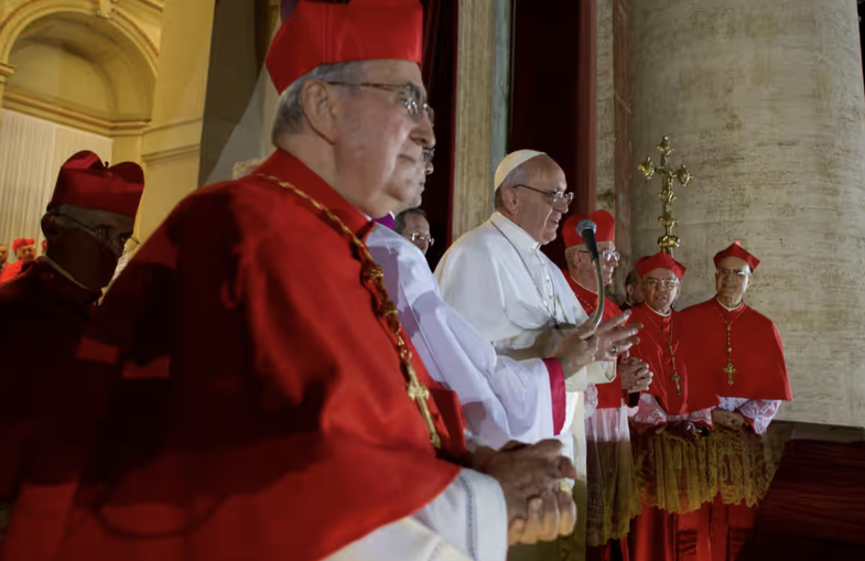 Ndarja nga jeta e Papa Françeskut: Si zgjidhet Papa i ardhshëm?