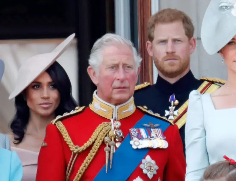Princ Harry: “Dua pajtim me familjen mbretërore, por babai im nuk