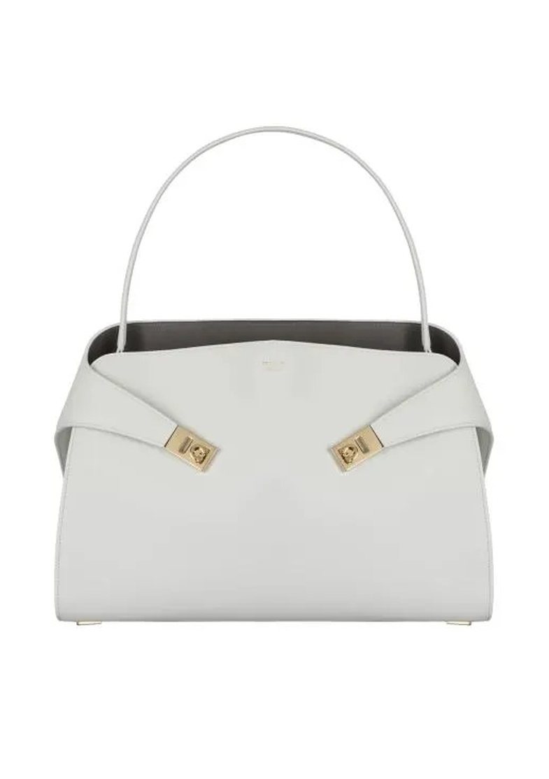 The most 'IN' bags of the season that every girl should have