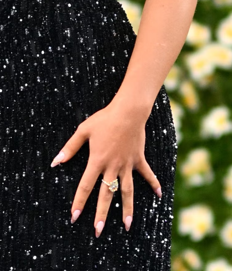 Ca modele ndryshe të thonjve të VIP-ave në Met Gala që do