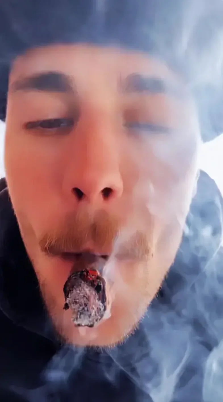 Justin Bieber trondit me deklaratat e radhës, fansat të