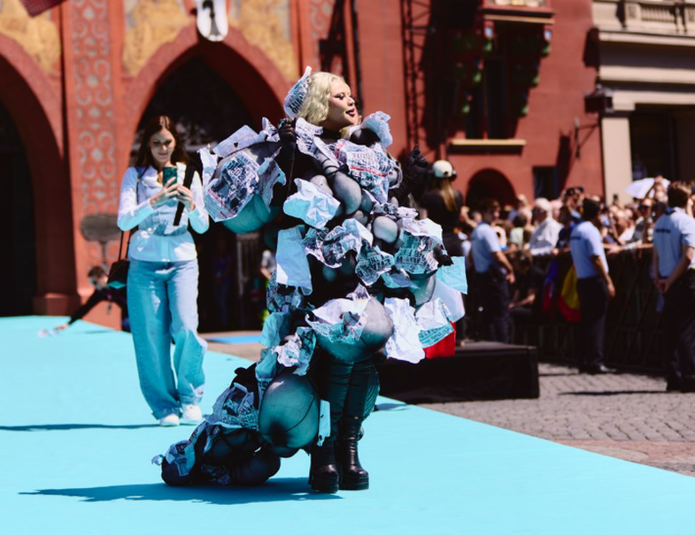 Eurovision 2025 Turquoise Carpet: Ja veshjet e këngëtarëve