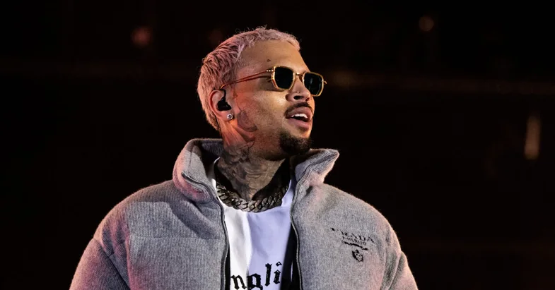 Chris Brown sërish në telashe me ligjin - Arrestohet për