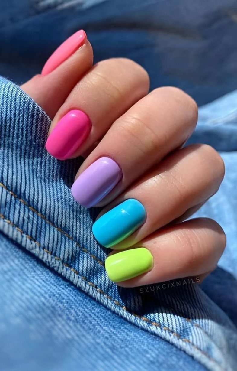 The ideal summer manicure for every zodiac sign
