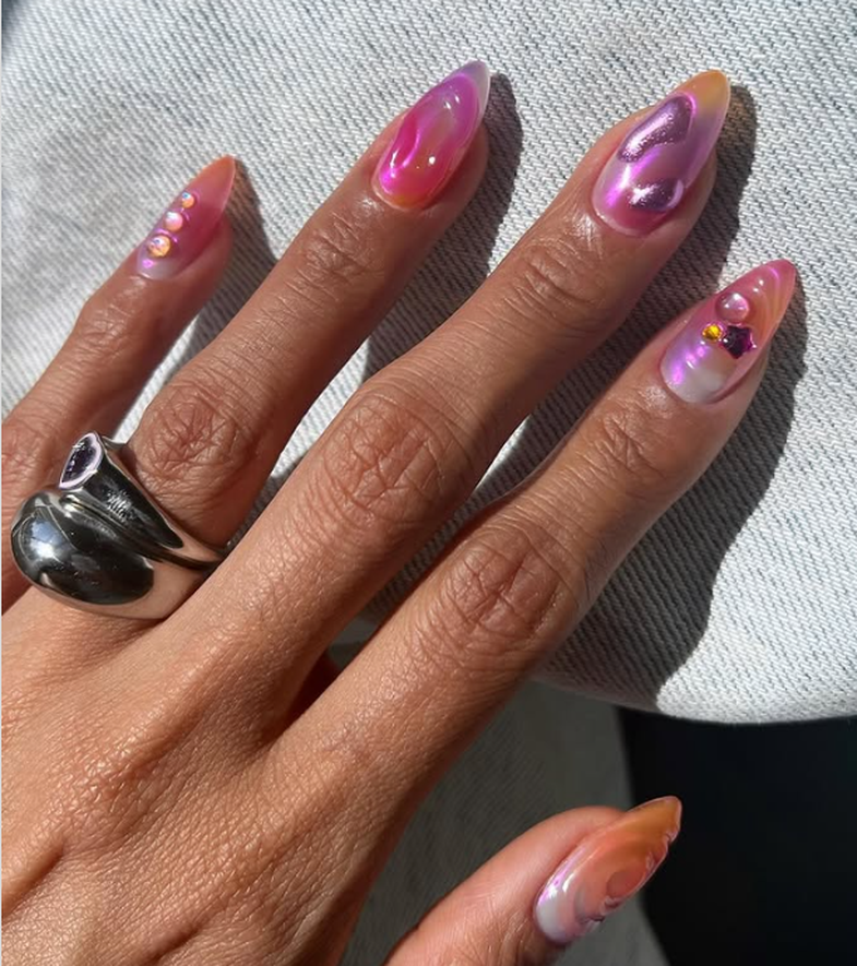 The ideal summer manicure for every zodiac sign