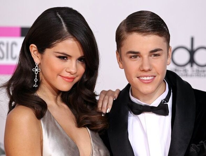 Selena jep sinjale paqeje ndaj Hailey-t: "Ti vlen shumë më