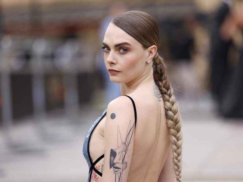 Cara Delevingne ndryshon tërësisht 'look': Shfaqet me