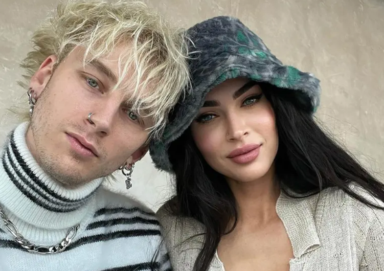 Megan Fox just revealed that her pregnancy with MGK was unplanned oO