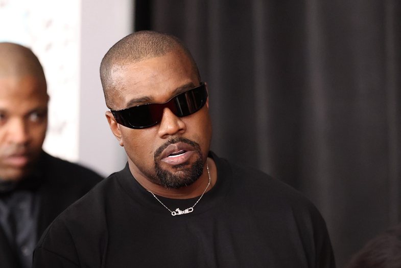 Pas telefonatës me fëmijët, Kanye West thotë se ka hequr