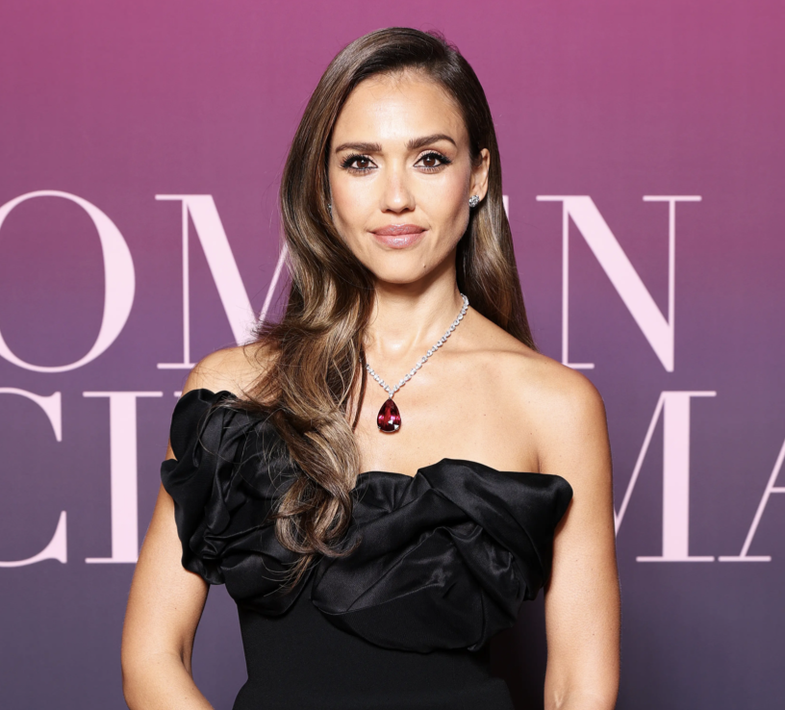Jessica Alba in a new romance after the sensational divorce