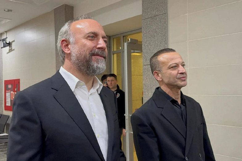 Dy aktorët e njohur turq dënohen me burg: Ç'po ndodh me