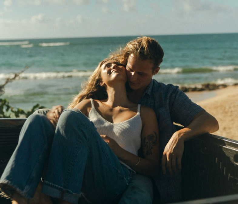 Five things happy couples do every weekend, according to a psychologist