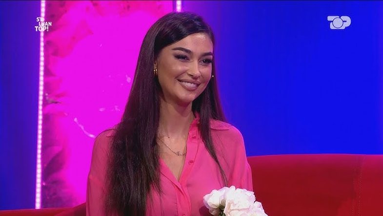 Adrola ♥ Capital T: Nga ‘jemi vetëm miq’ te fundjavat