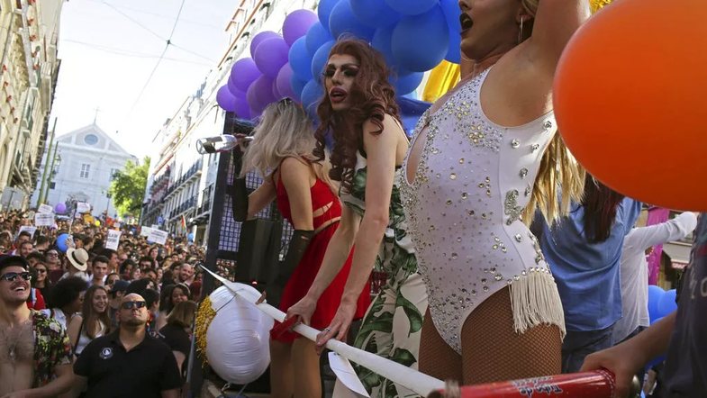 News in a few minutes: What's happening in the world