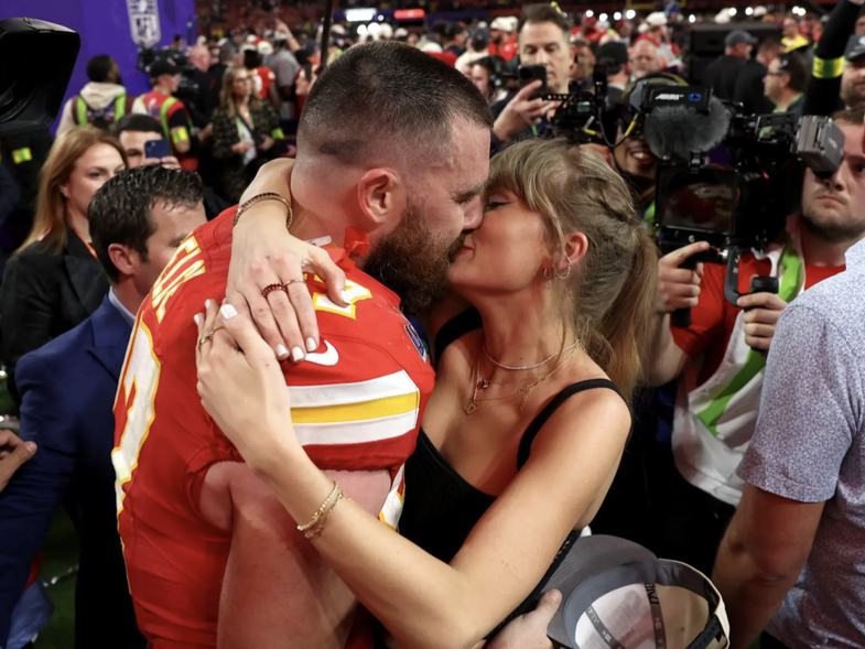 Mjaftoi ky detaj që njerëzit të mendojnë se Taylor Swift